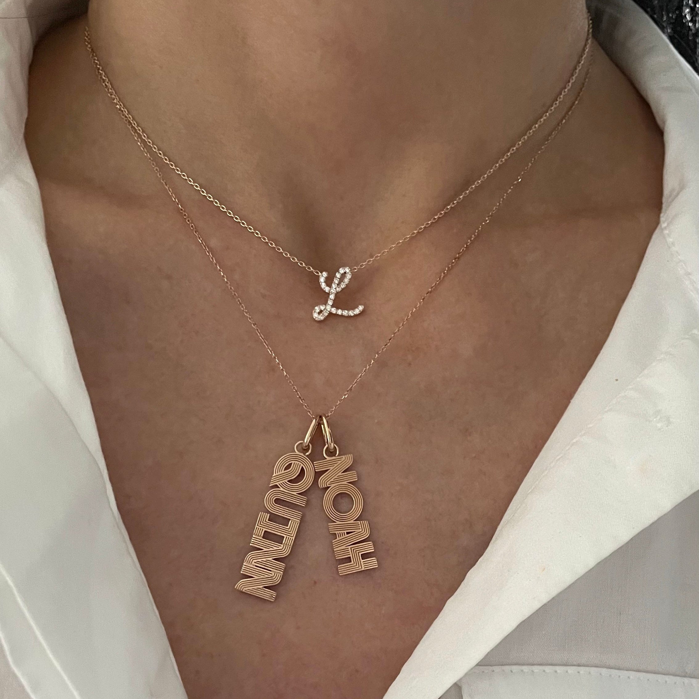 Retro Fluted Name/Word Charm