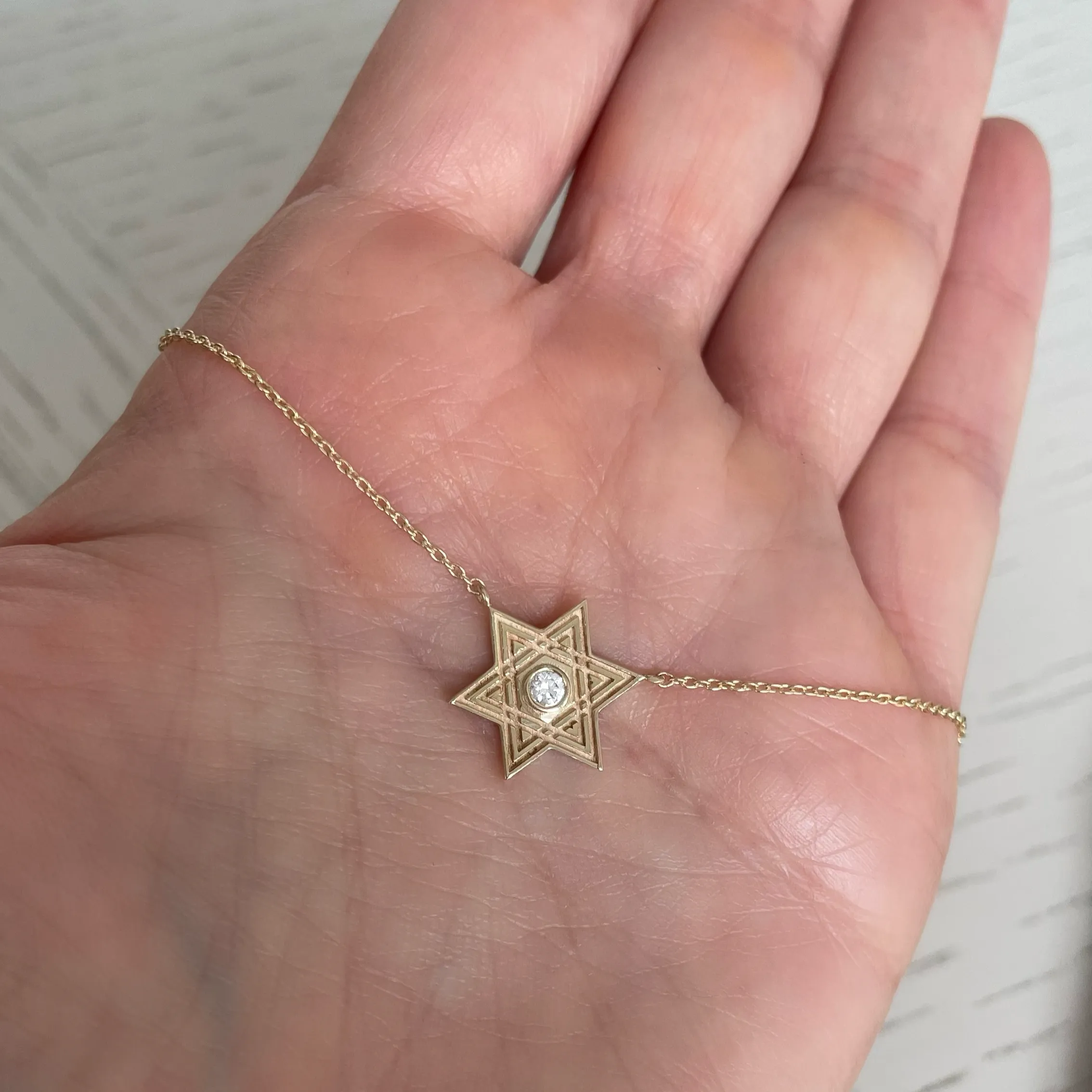 Retro Fluted Gold and Diamond Jewish Star Necklace