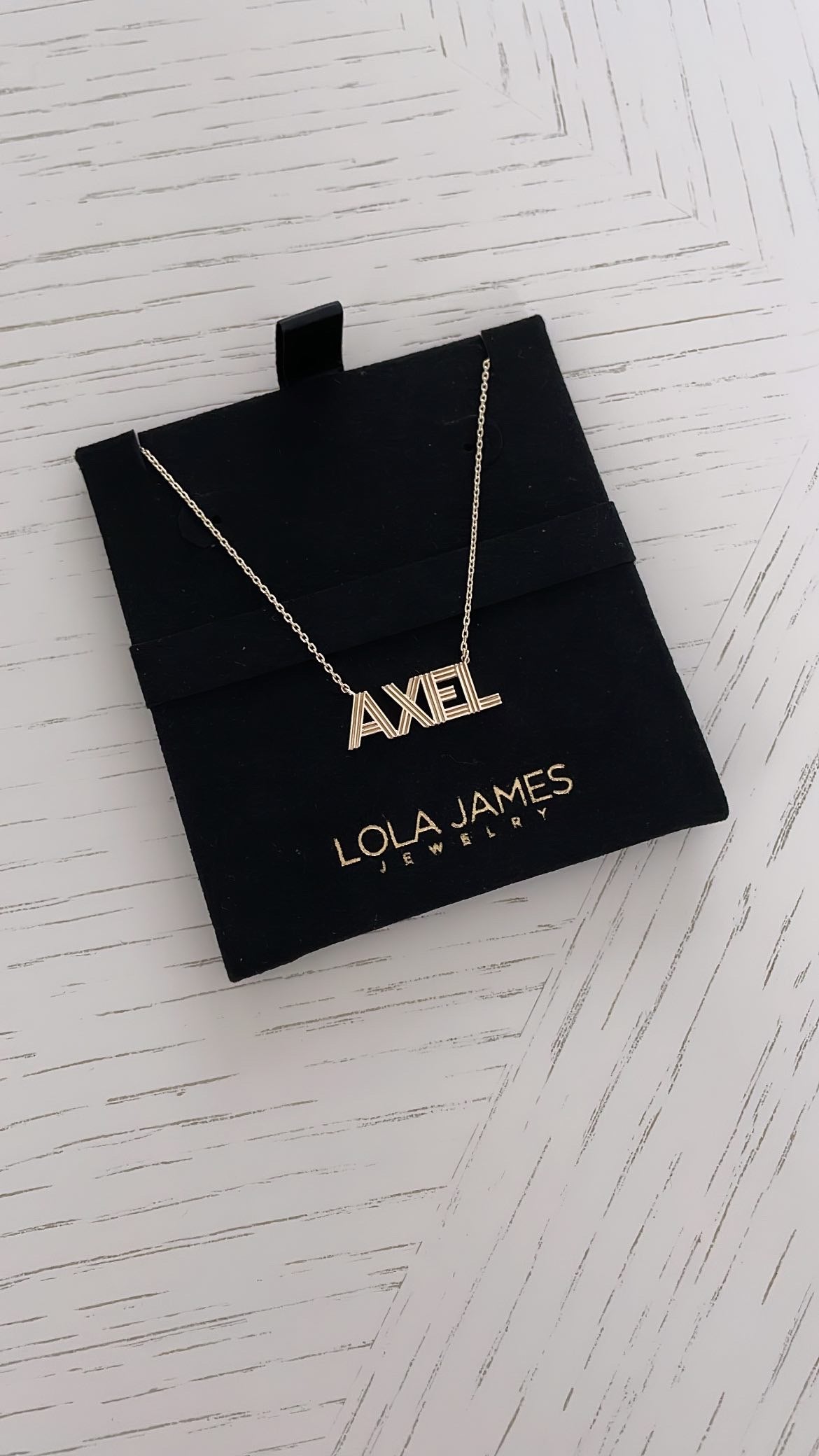 Large Fluted Name Necklace