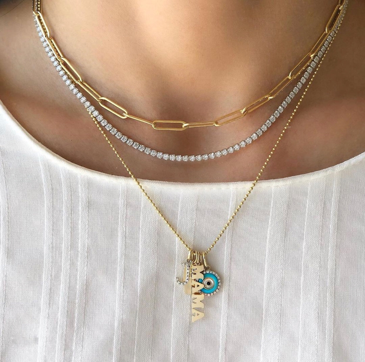 Small Diamond Initial Charm